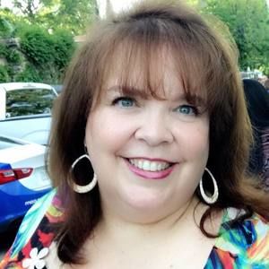 Meet your Posher, Deborah